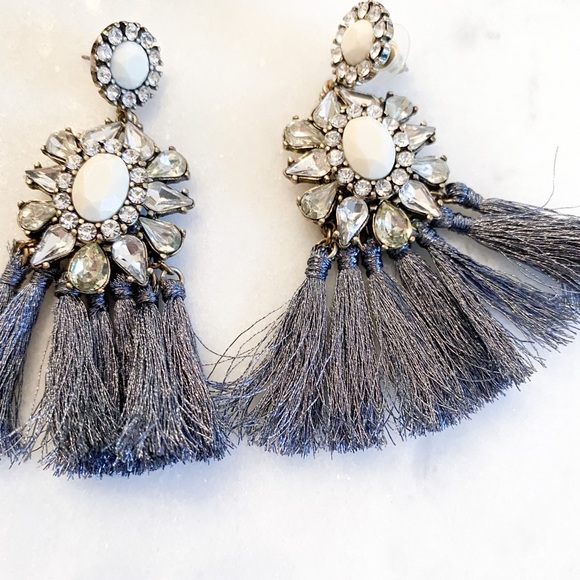 Gray Tassel Fringe Earring Bundle - Picture 4 of 4